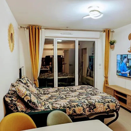 Neuf T2 Calme Avec Terrasse - Proche Marche Liberation * نيس